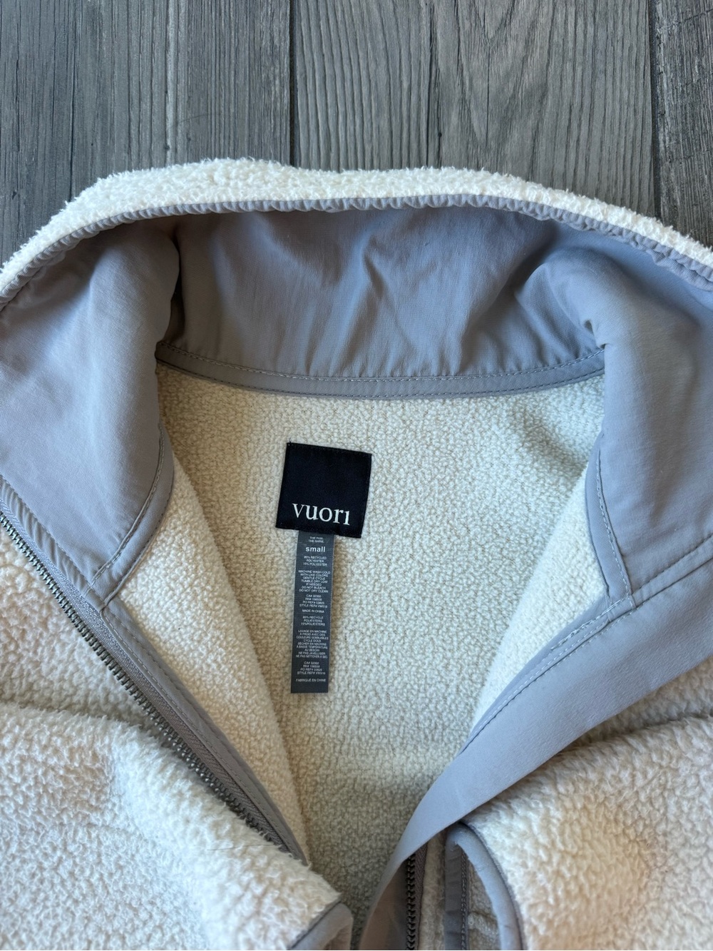 Vuori Women's Alpine Sherpa Jacket - Picture 5 of 7